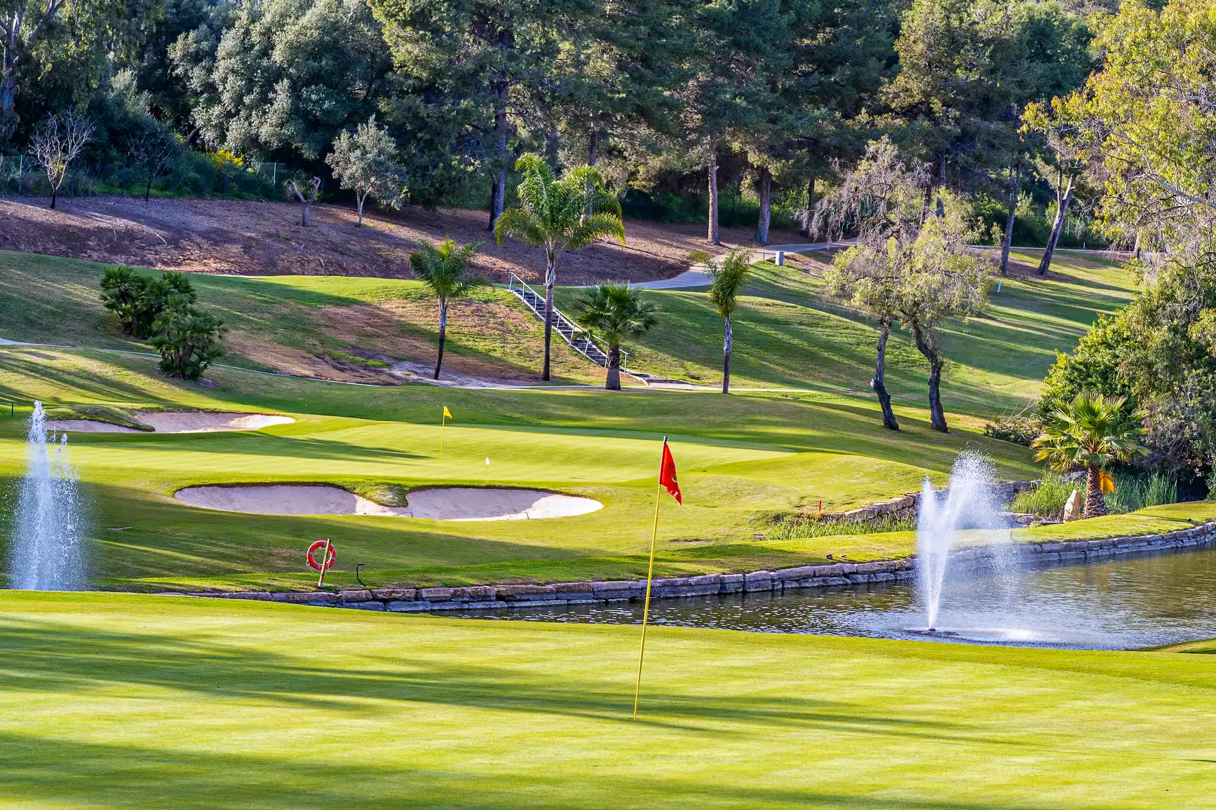 El Paraiso Golf Club - Estepona, Malaga Spain - Golf club calle 6 y 7b-2