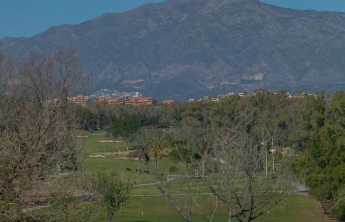 Estepona's Best golf holes at El Paraíso Golf Club