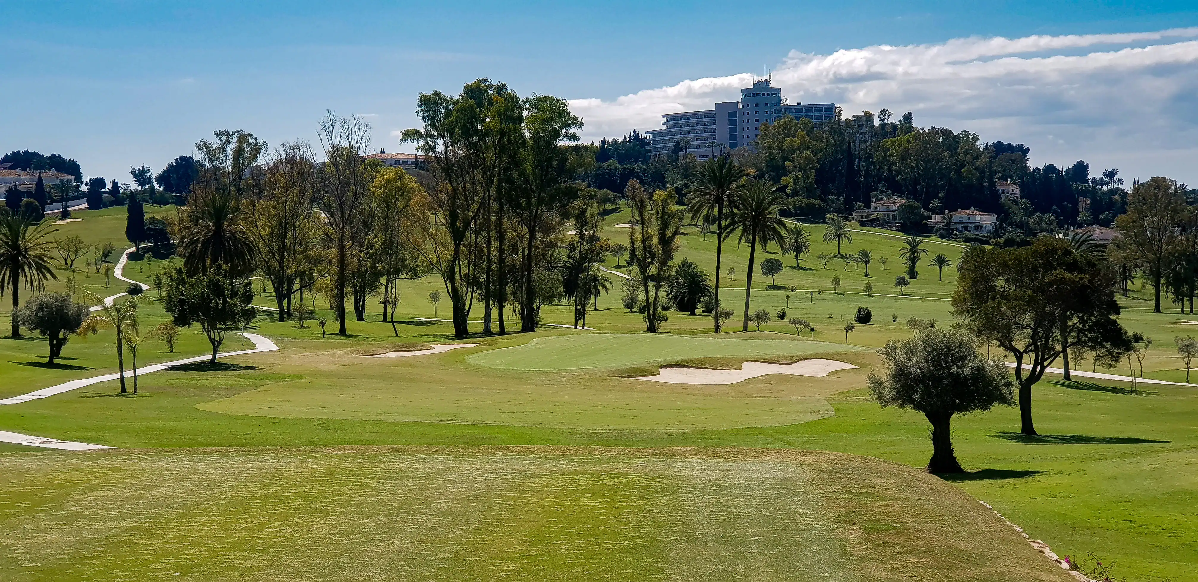 Facilities & Amenities, El Paraíso, More than a Golf Course