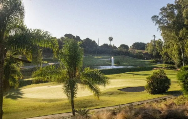 Junior golf academy Costa del Sol - El Paraíso Golf Club Estepona young golfers